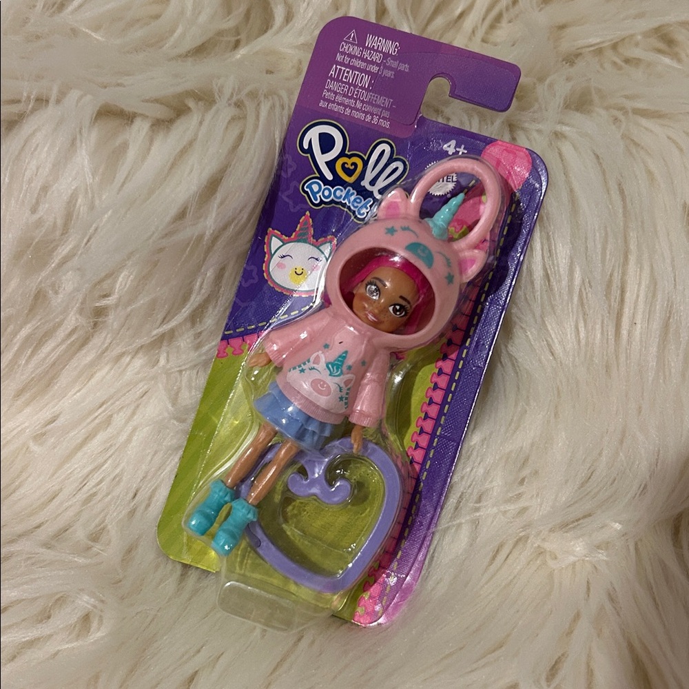 Polly Pocket Friend Clips Polly Doll with Panda Hoodie & Pink Heart Clip